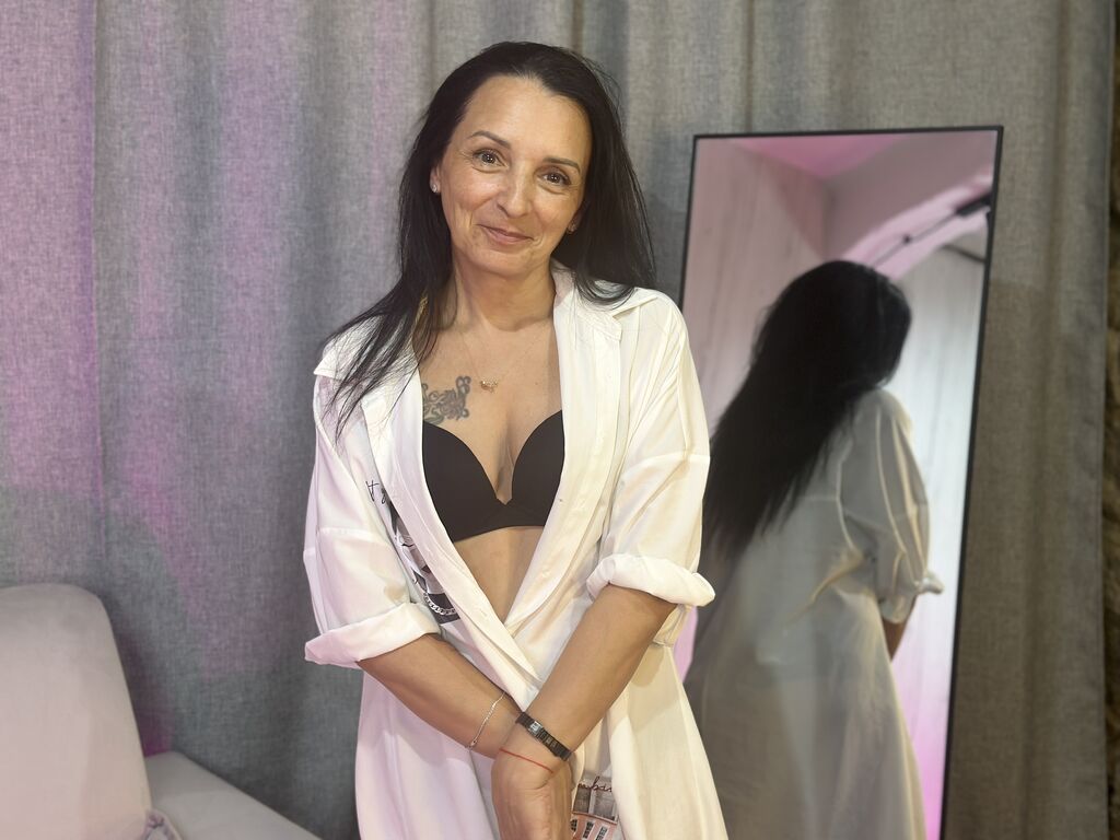 JennieRichards from Web Night Cam