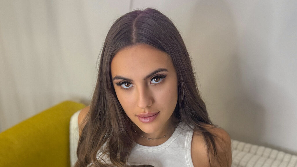 MaddyMidnight online at GirlsOfJasmin