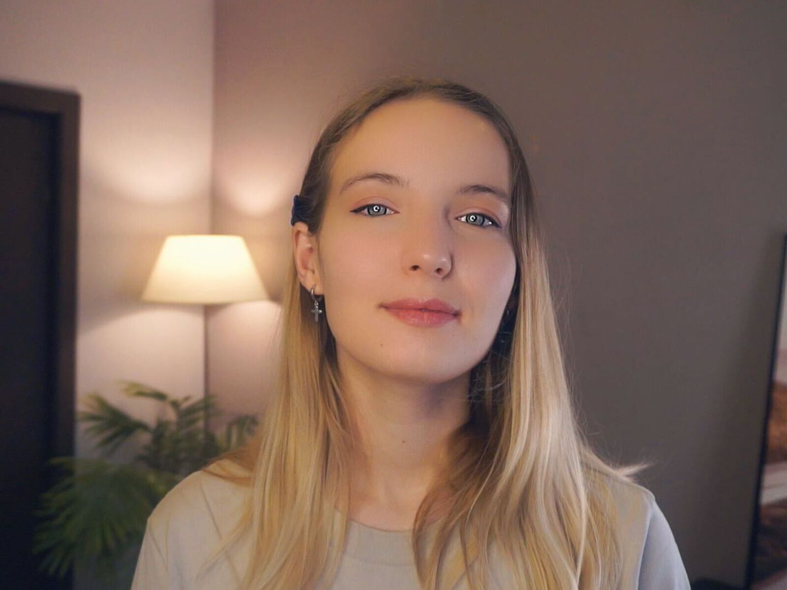 Live cam for RessieKaua