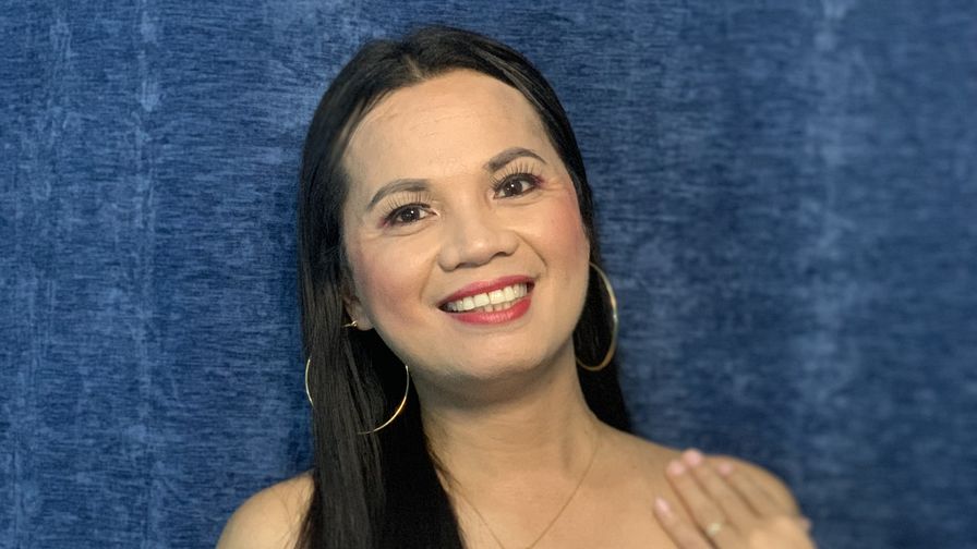 PatriciaNavales — transgender — MistressWorld Live Model