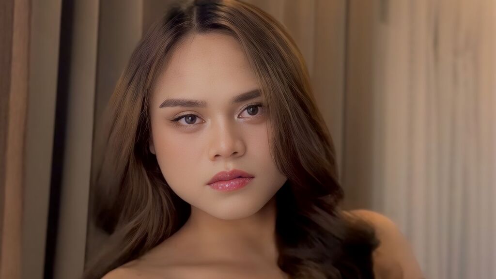 AlannaRoseMiller Live Cam on LiveJasmin