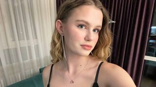 Kostenlos Nackt QueenieBurtt