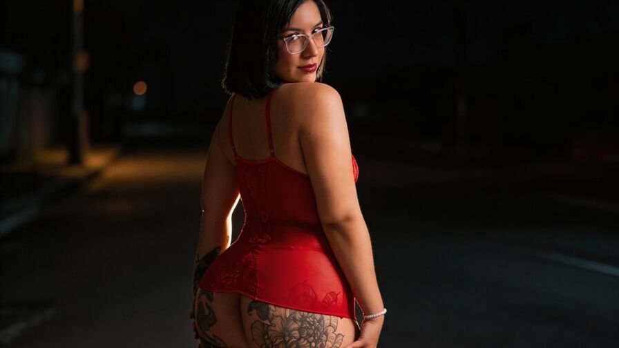 Discover HannaPurple VIP show