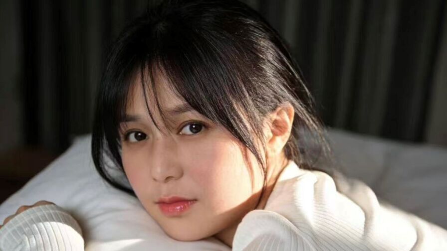 XiaoYuner Webcam Nude Show - Artbyalee