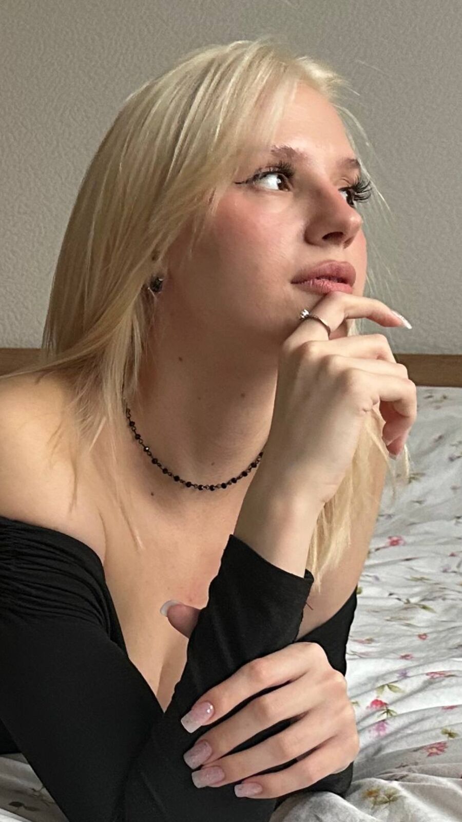 TessaAngelo glamour portrait