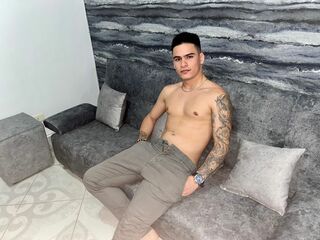 online free chat MatiasMurrier