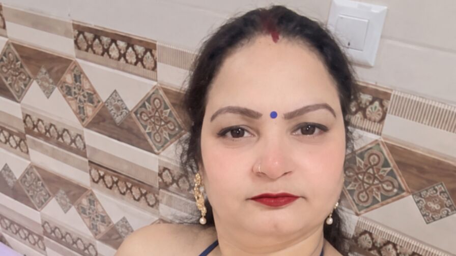 RuhiShrma's live cam