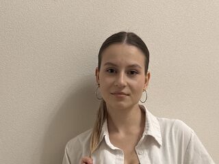 free online chat MayaMortimer