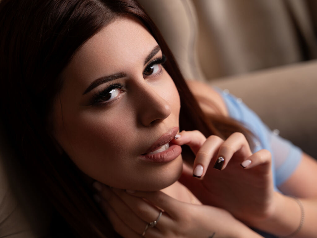 SiennaDevereaux adult cam girl thumbnail