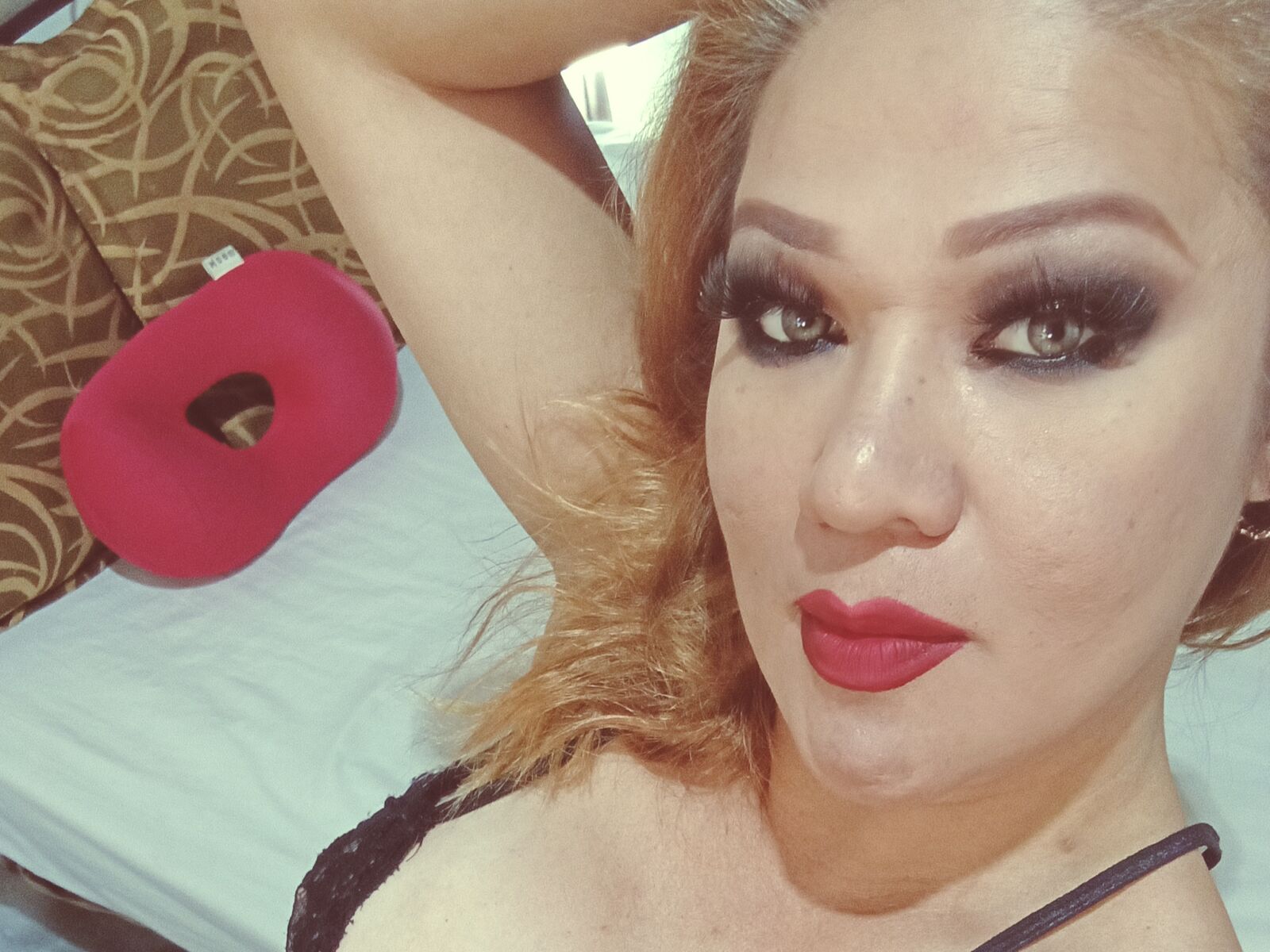 Live cam for AmandaWilsonGray