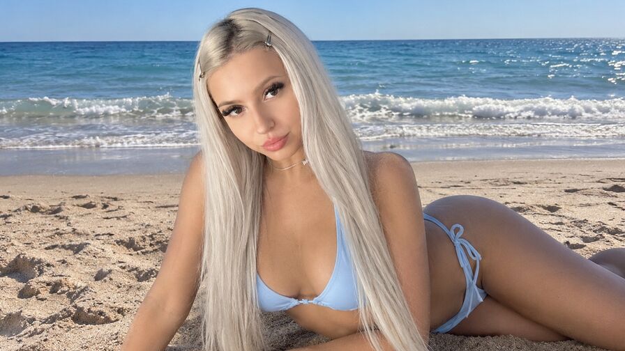 Watch Kalira live on Screencamera