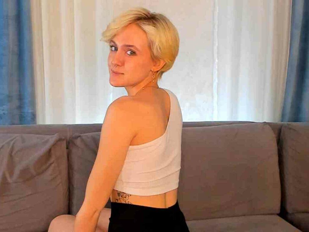 MelanySaens live webcams chat nude cum