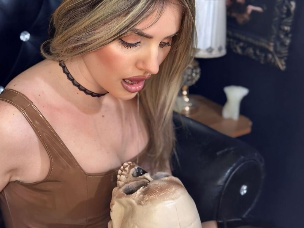 MarcyCooper Profile Image