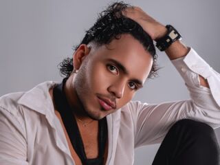 free chat room AlexanderJordan