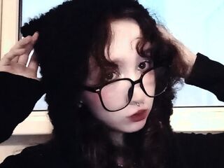 SunnivaCrumbley Budget Sex Chat