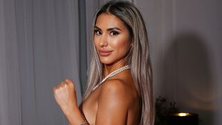 Free Nude JullyBlair