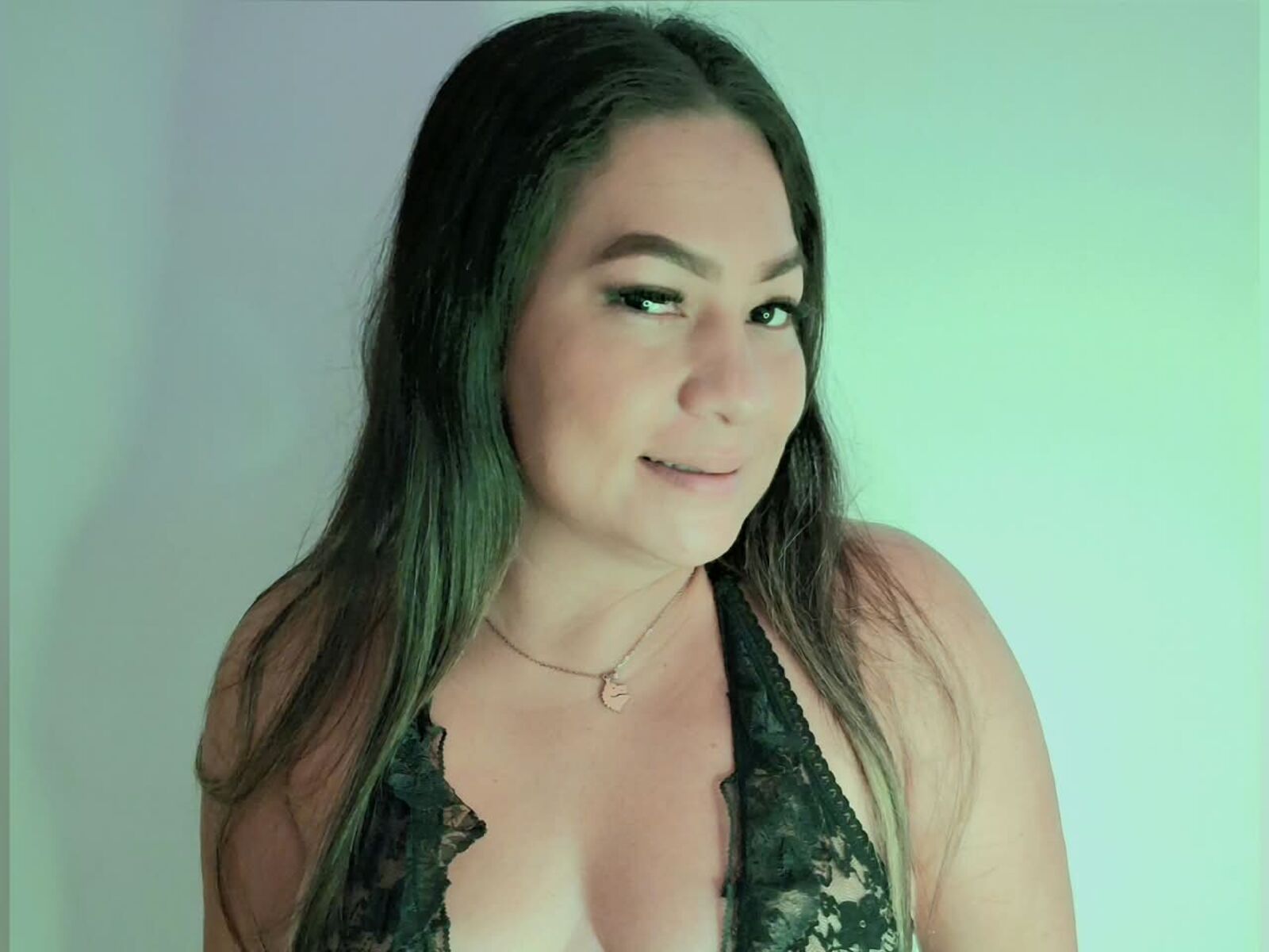 Live cam for ElifMillers
