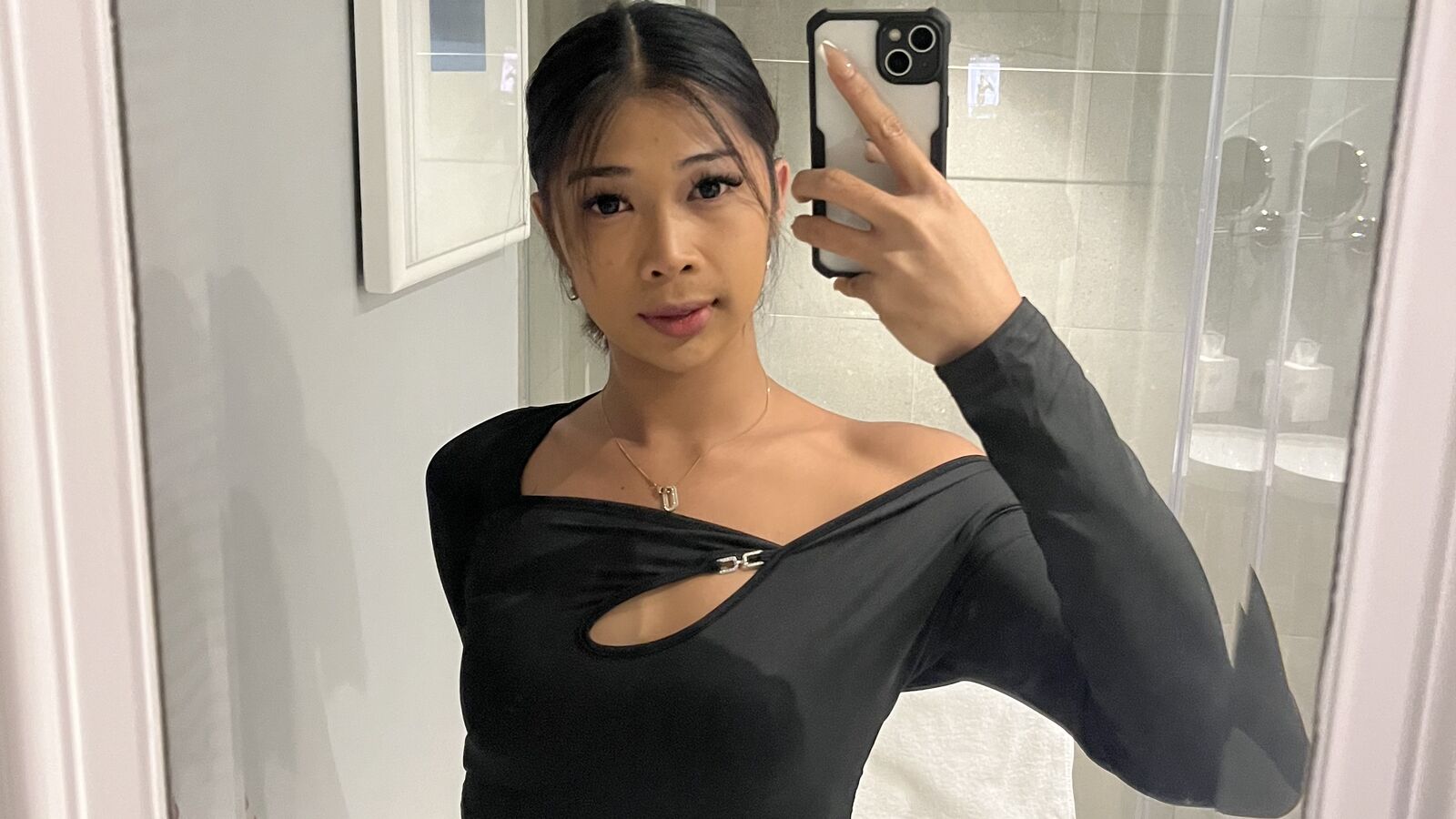 SofiaLore erotic portrait