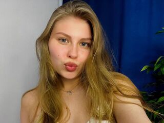 MilaMelson MilaMelson