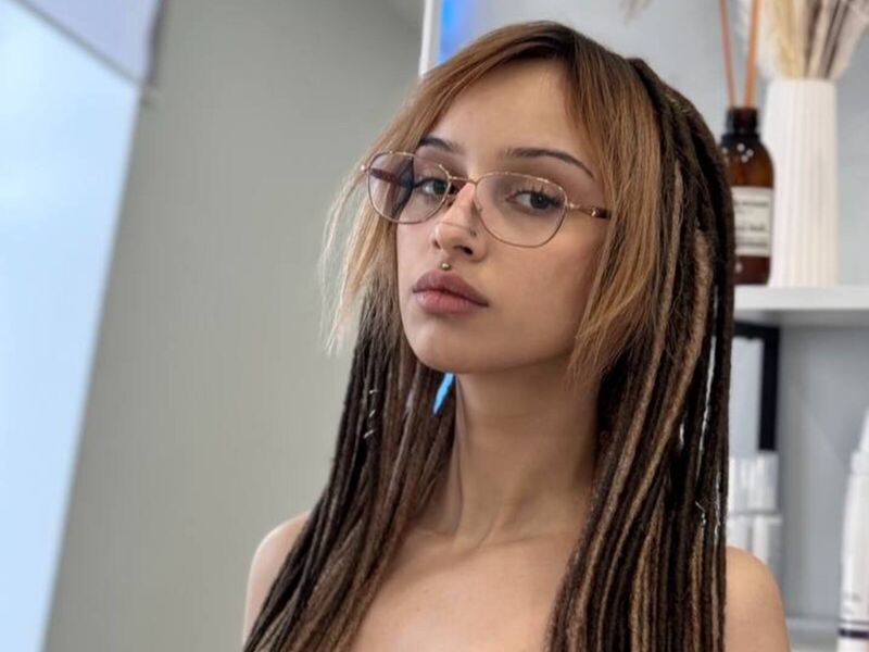 AmeliShe superxxxporn