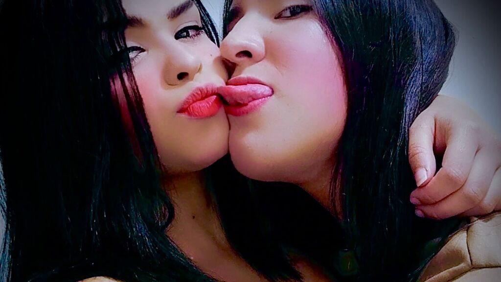 Sex chat gratuit in direct cu KiaraAndPollyy pe LiveJasmin