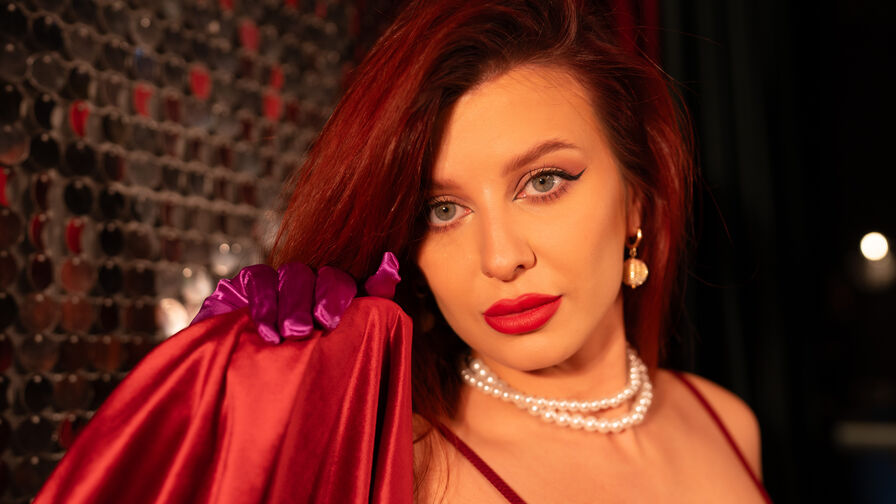 Discover NicoleMun on Erotic-Art-Beauty.com