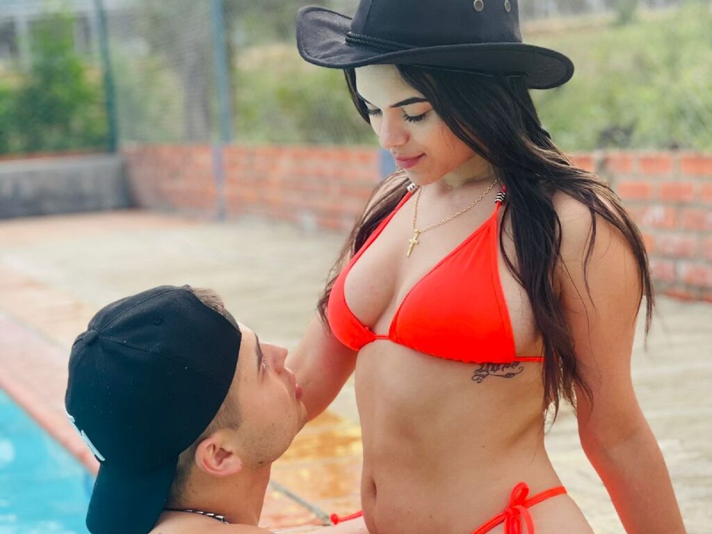 SabrinaAndJorge Profile Image