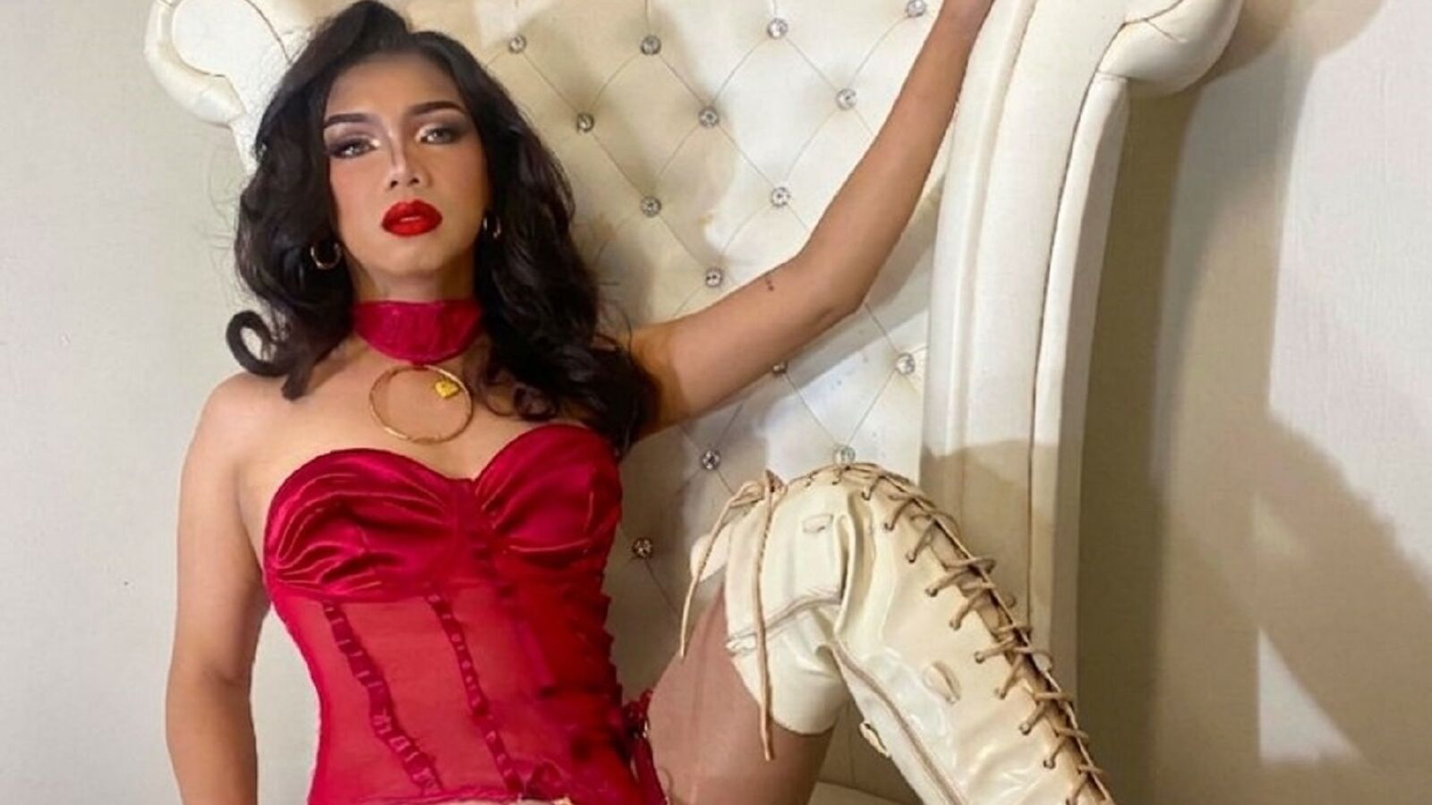 DiorgiaAvellana glamour portrait