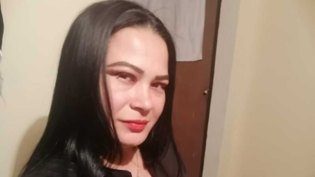 YennSanders Live Cam on LiveJasmin