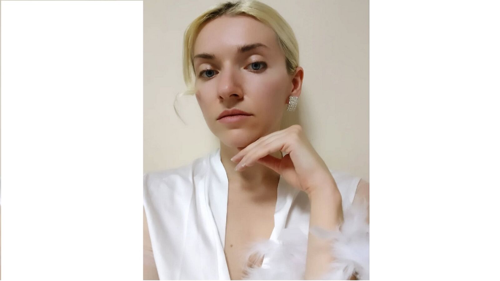 LuciaMartorell glamour portrait