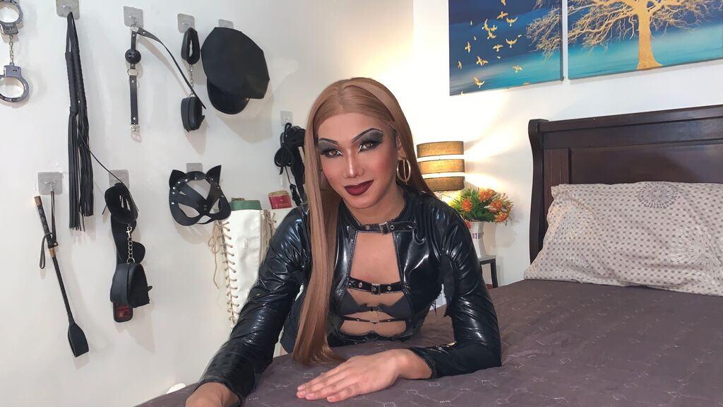 RebecaSimpson live cam model at LiveJasmin