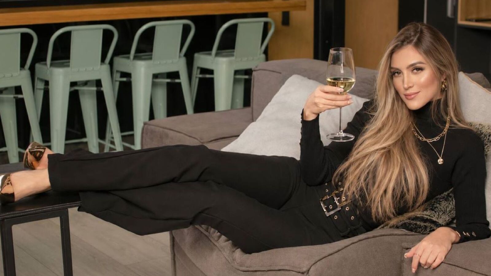 LilaFerrari erotic portrait