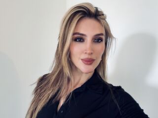 live cam porno LilaFerrari