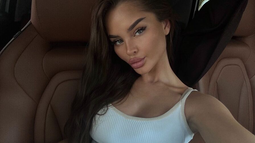 Sexy Live Sex Chat with MikaelaBanes