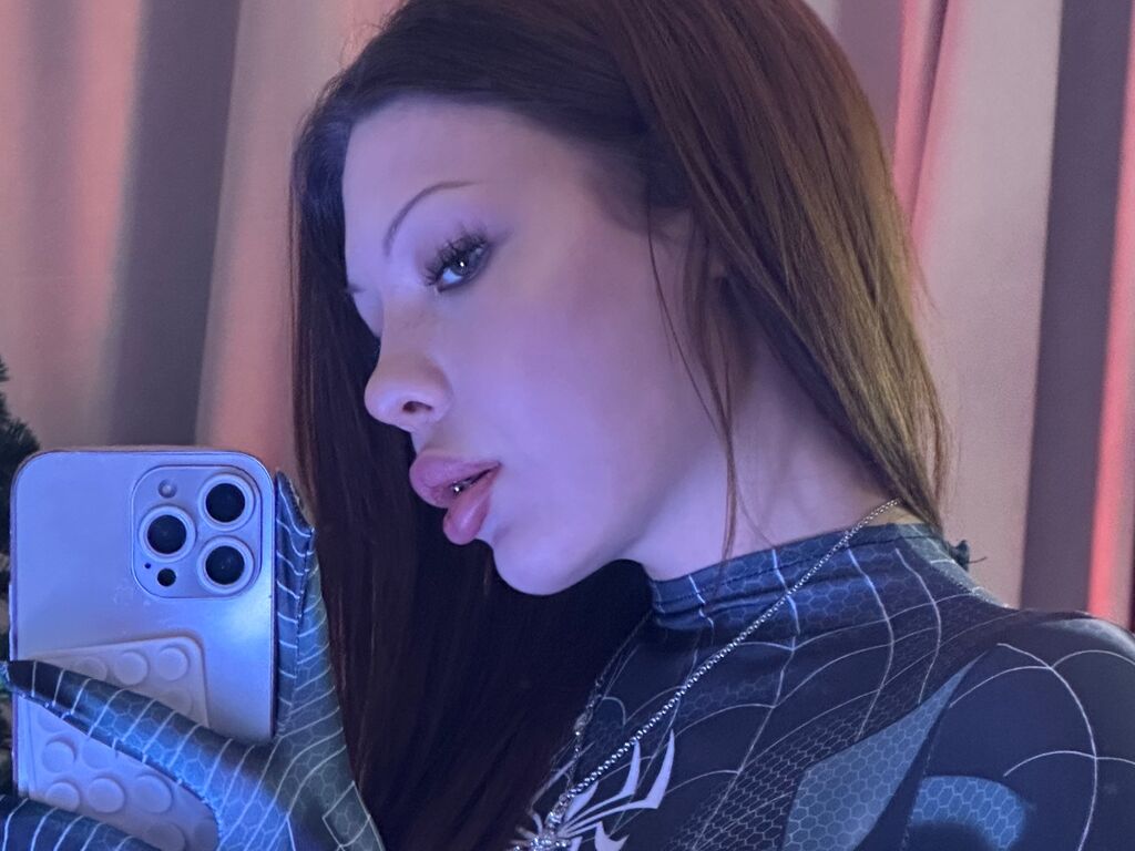 KiraVelvet Profile Image