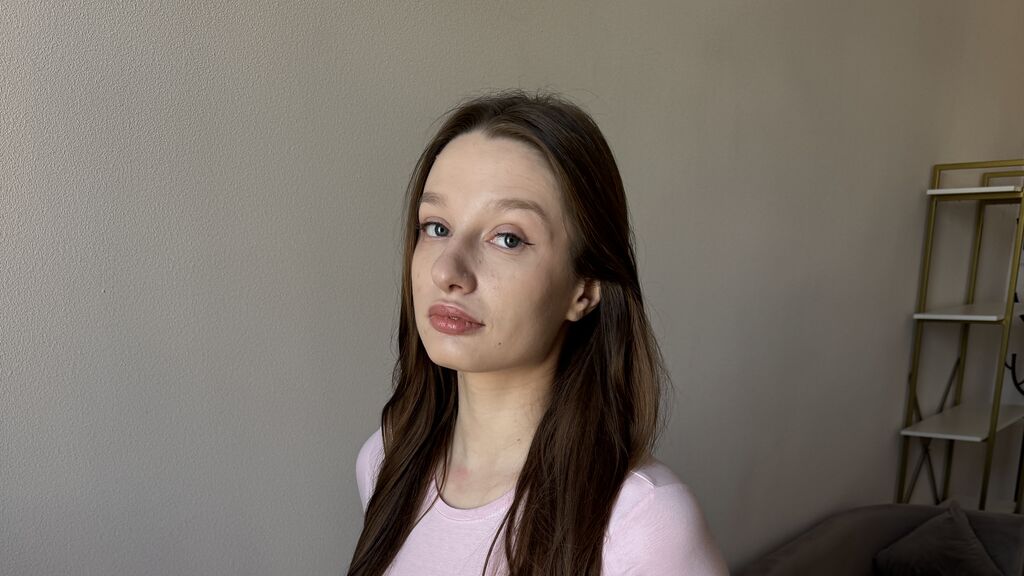 AvelineKenning online on GirlsOfJasmin