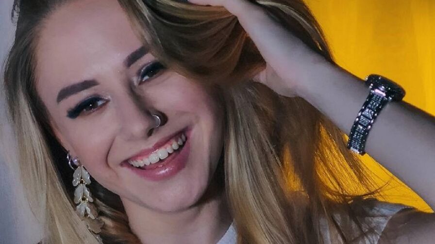 View MilanaHawkins Naked Private