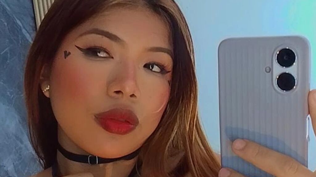 Statistics of LisaPosada cam girl at GirlsOfJasmin