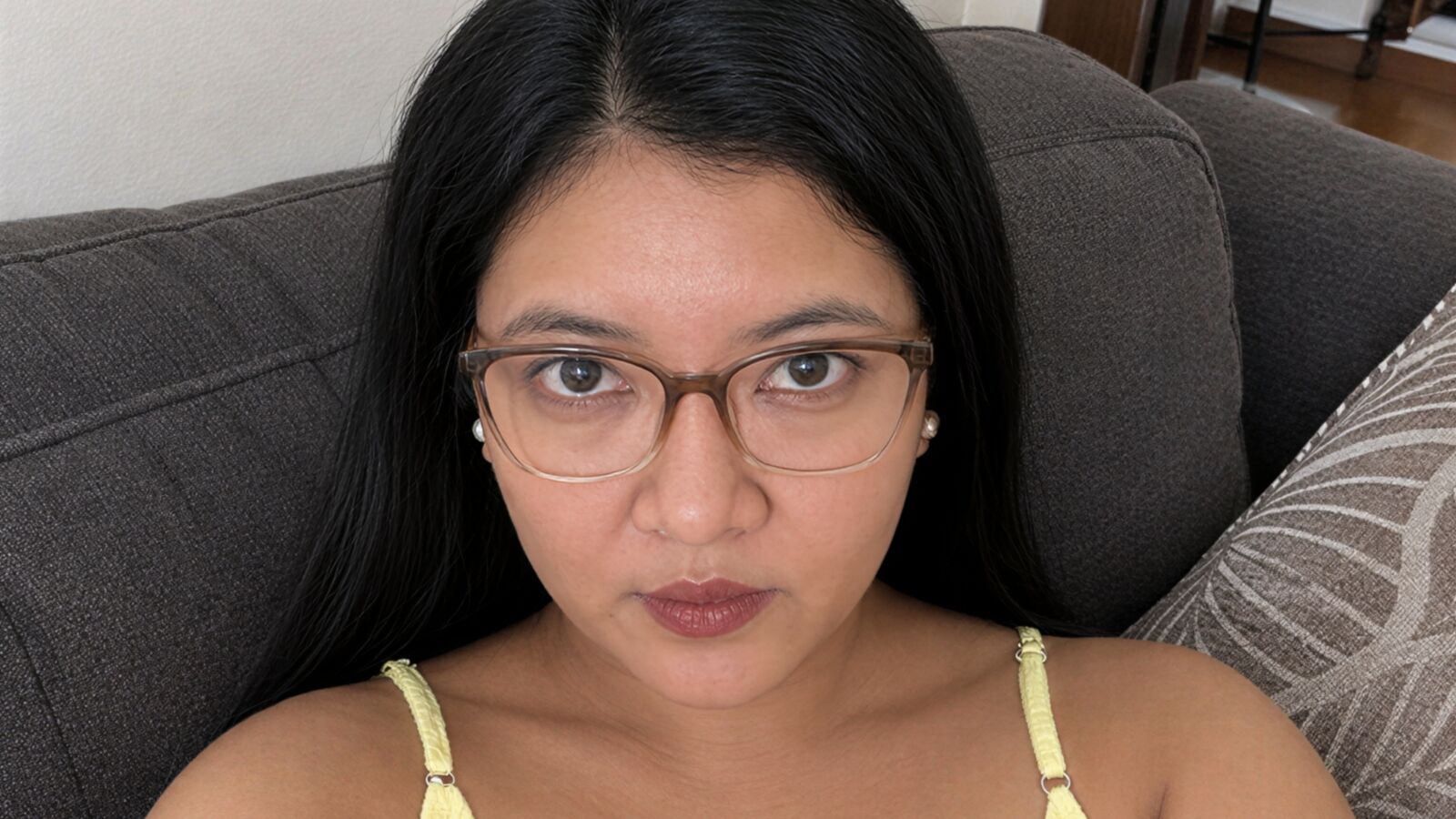 RavenBella erotic portrait