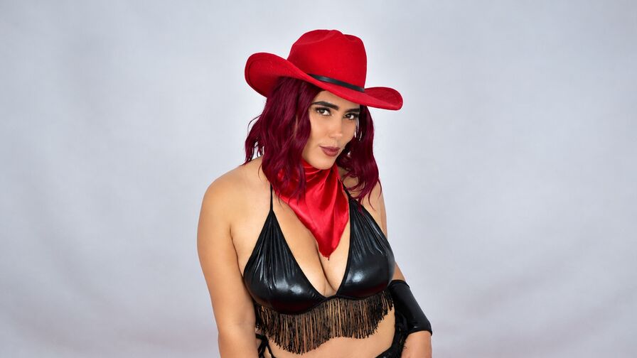 Enter MillaGraces VIP Show