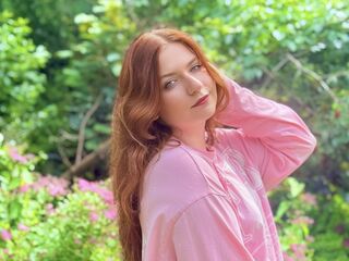 chat with cam AliceAlisons