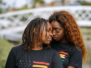 MintahAndShaz Porn Show