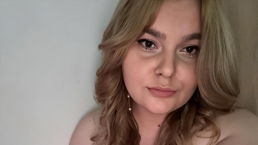 Live Porn Camera of MeganDarcy