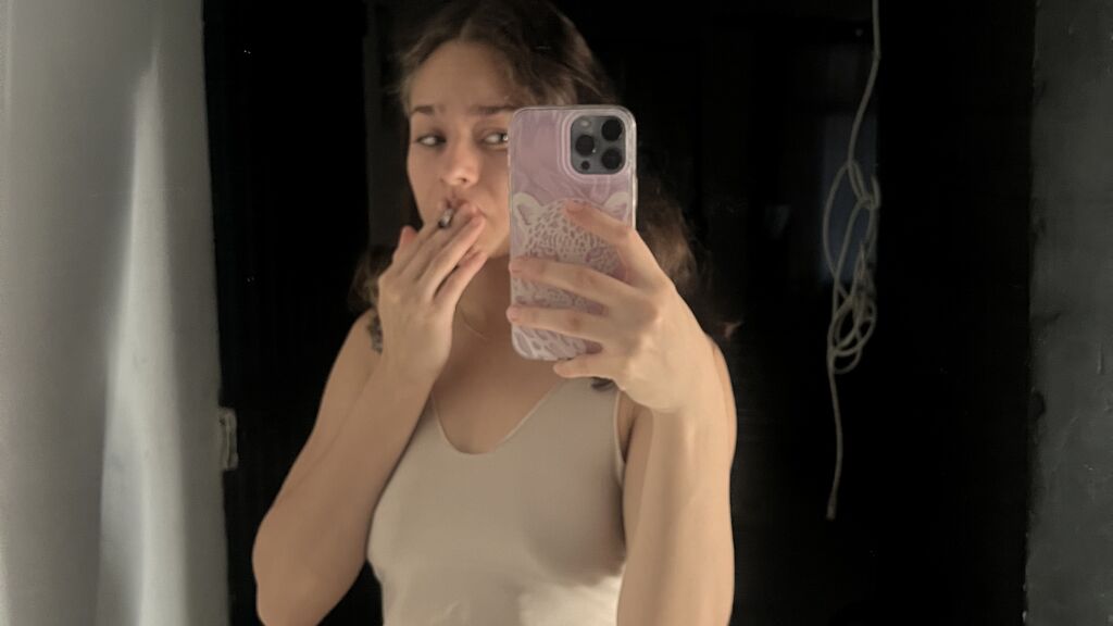 ImCherry online on GirlsOfJasmin