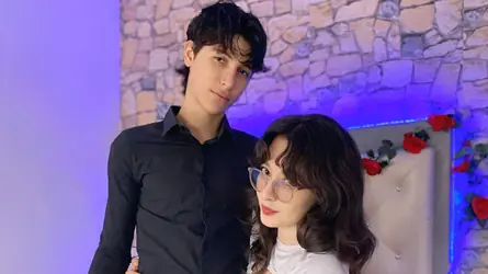 DavidAndClare Chatraum