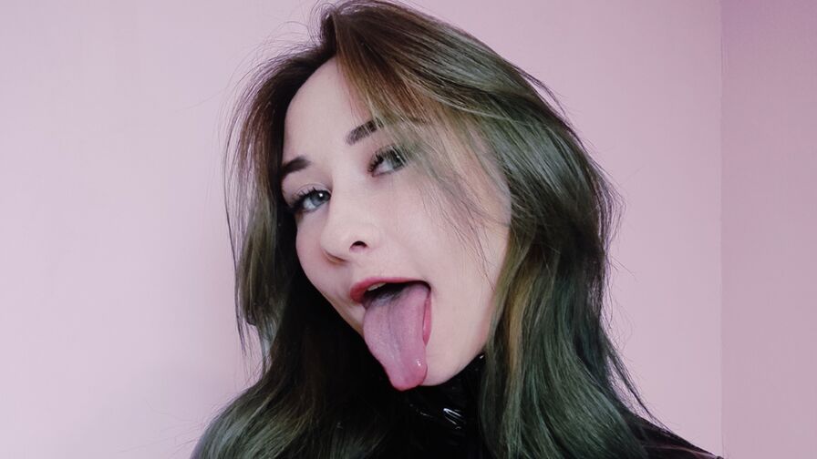 VikaCheers Webcam Nude Show - Artbyalee