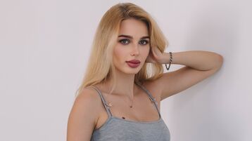 FloraWillson webcam show