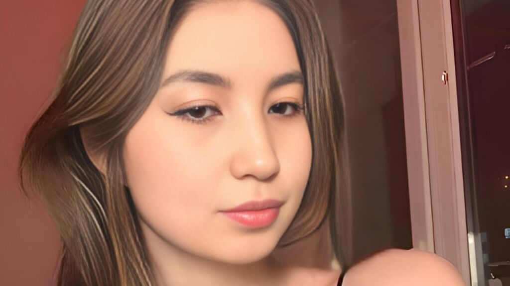 EdithaBerkes's profile from Jasmin at GirlsOfJasmin'