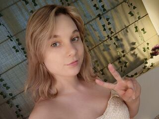 Webcam model LilianDavidge from LiveJasmin