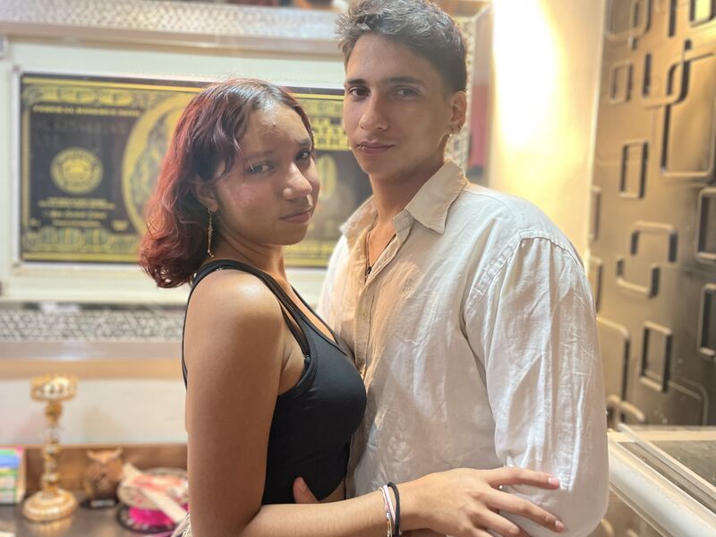 CrisAndLaura 